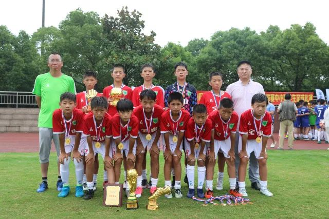 曼城继续全胜步伐 桑德兰遭遇高比分失利